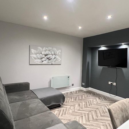 Апартаменты Broadway Retreat With Free Parking Херн-Бей Экстерьер фото