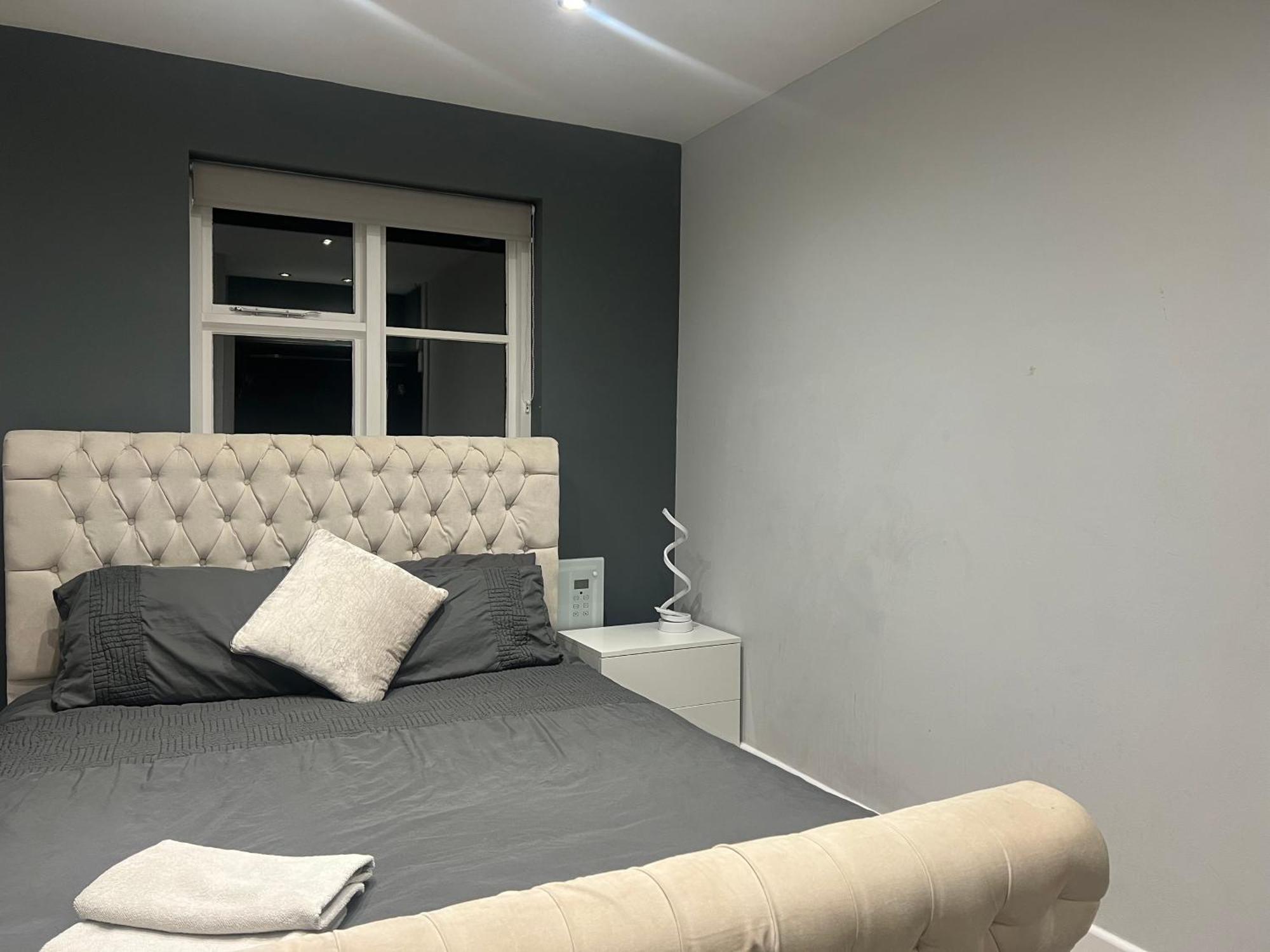 Апартаменты Broadway Retreat With Free Parking Херн-Бей Экстерьер фото